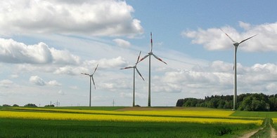 Windräder in Bleidenrod- Zeigt eine vergrößerte Version