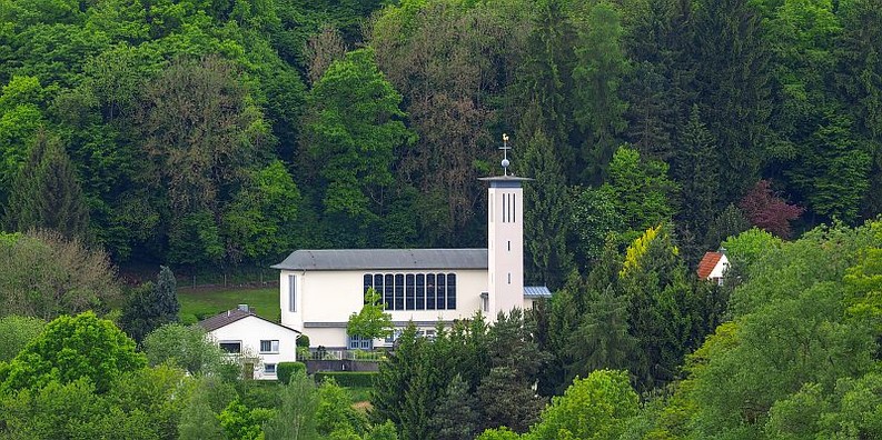 Kath. Pfarrkirche St. Matthias- Zeigt eine vergrößerte Version